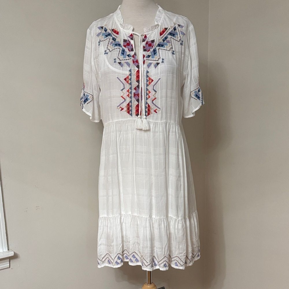 NWT Johnny Was White Embroidered Flutter Sleeve Tiered Dress S